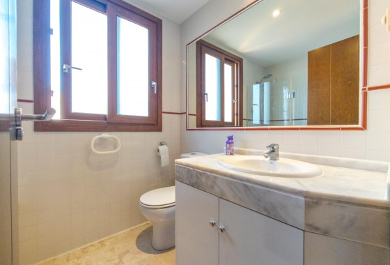 Resale - Apartment - Torrevieja - Punta prima