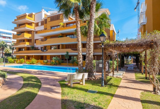 Resale - Apartment - Torrevieja - Punta prima