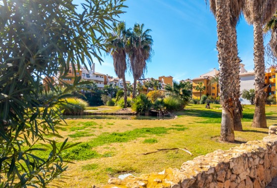 Resale - Apartment - Torrevieja - Punta prima