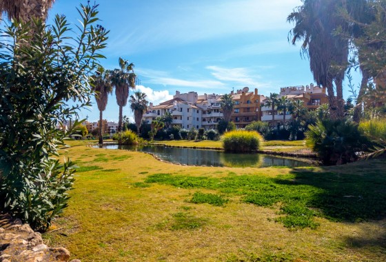 Resale - Apartment - Torrevieja - Punta prima