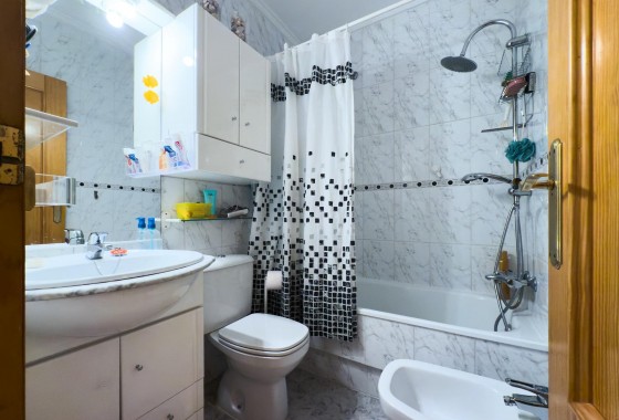 Revente - Appartement - Torrevieja - La Mata pueblo