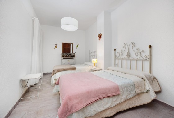 Resale - Apartment - Torrevieja - torrevieja