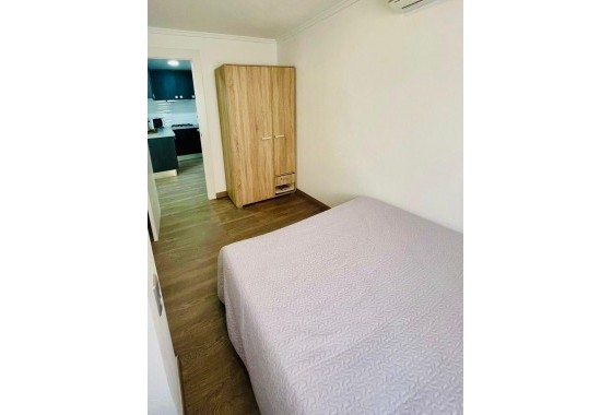 Segunda Mano - Apartamento - Torrevieja - Playa de los Naufragos