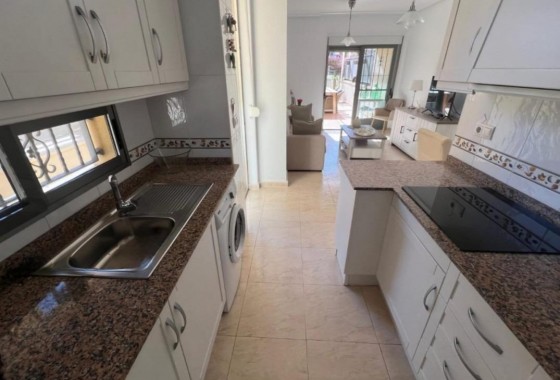 Segunda Mano - Apartamento - Guardamar del Segura - CENTRO