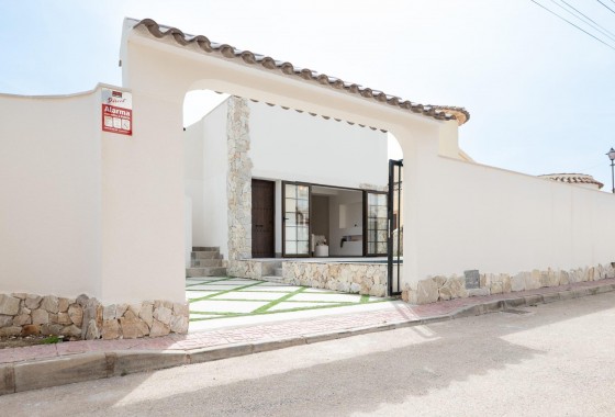 Revente - Villa - Orihuela Costa - Punta Prima