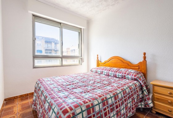 Segunda Mano - Apartamento - Torrevieja - torrevieja