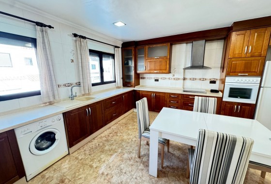 Segunda Mano - Adosado - San Miguel de Salinas