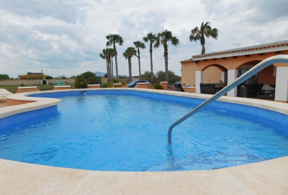 Revente - Villa - Dolores