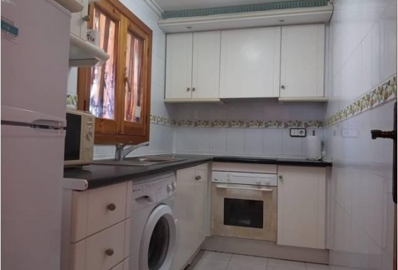 Segunda Mano - Apartamento - Torrevieja - Sector 25