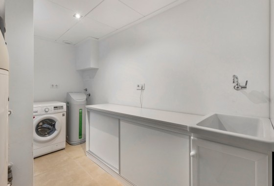 Revente - Villa - Orihuela Costa