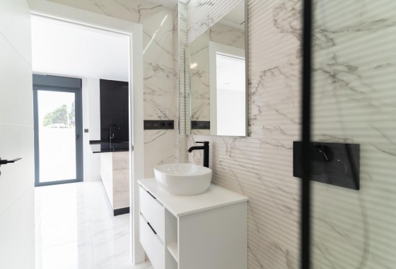 Obra nueva - Chalet - Orihuela Costa