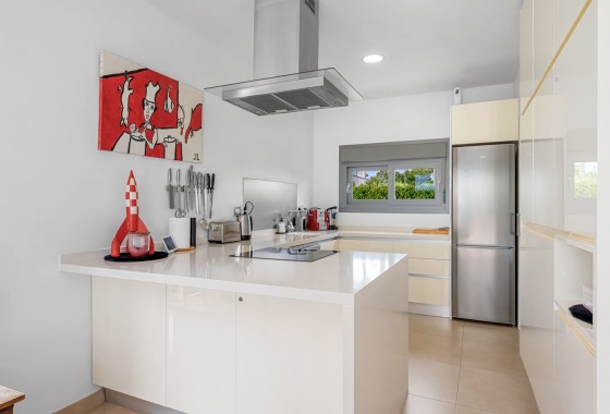 Revente - Villa - Orihuela Costa - Vistabella Golf