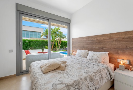 Revente - Villa - Orihuela Costa - Vistabella Golf