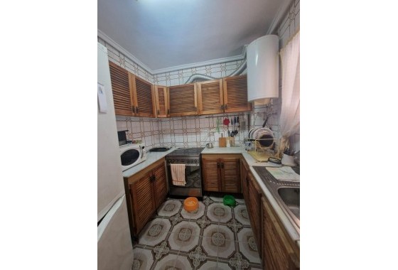 Segunda Mano - Apartamento - Torrevieja - Estacion de autobuses