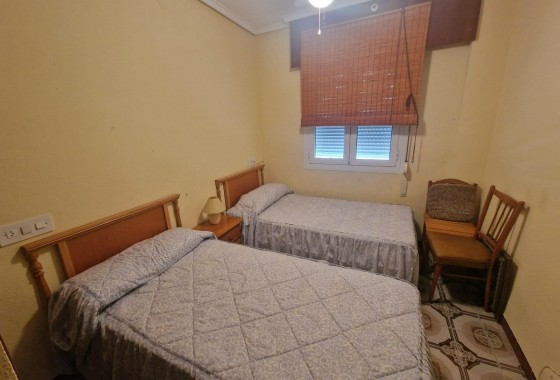 Segunda Mano - Apartamento - Torrevieja - Estacion de autobuses