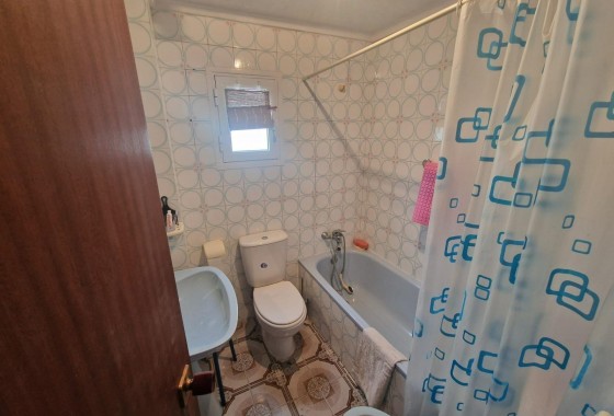 Segunda Mano - Apartamento - Torrevieja - Estacion de autobuses