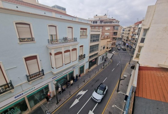 Segunda Mano - Apartamento - Torrevieja - Estacion de autobuses
