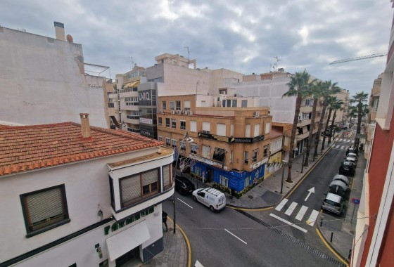 Segunda Mano - Apartamento - Torrevieja - Estacion de autobuses