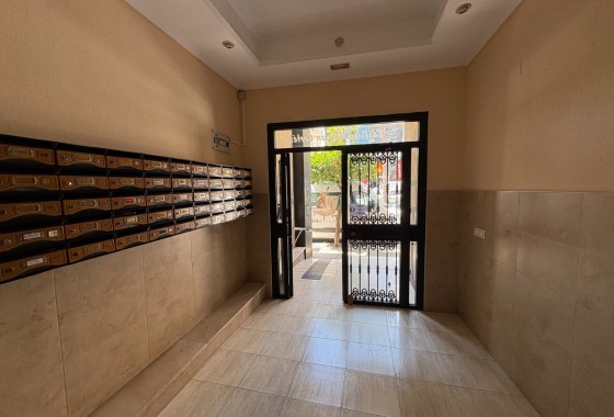 Revente - Appartement - Torrevieja - Centro