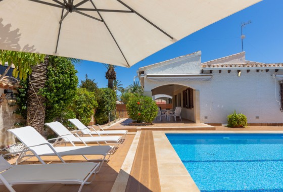 Resale - Detached Villa - Orihuela Costa