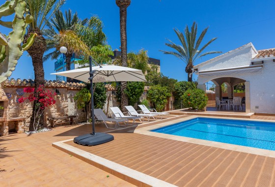 Resale - Detached Villa - Orihuela Costa