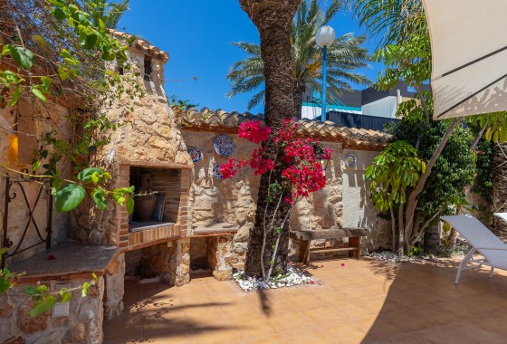 Resale - Detached Villa - Orihuela Costa