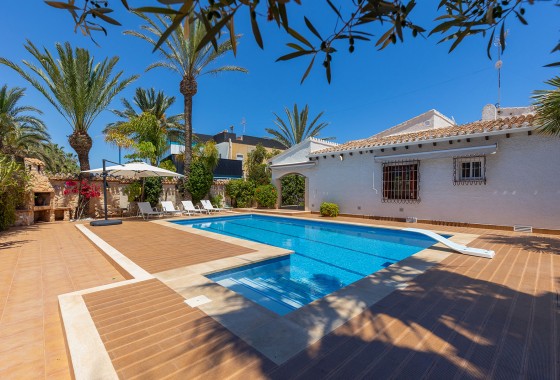 Resale - Detached Villa - Orihuela Costa