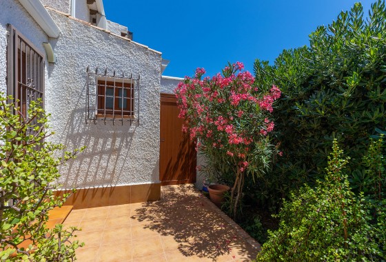 Resale - Detached Villa - Orihuela Costa