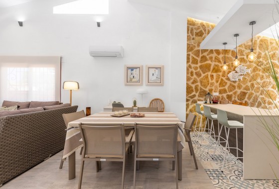 Resale - Detached Villa - Orihuela Costa