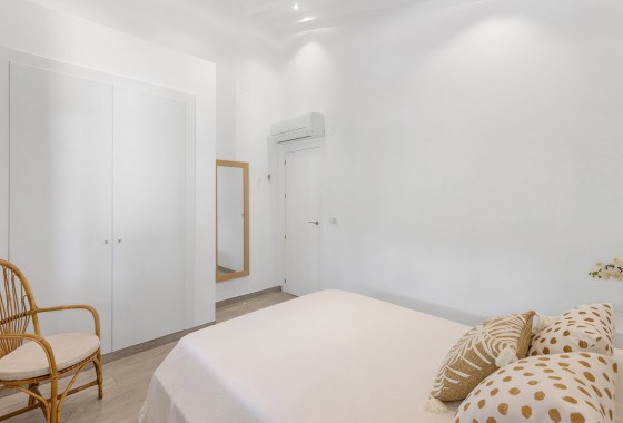 Resale - Detached Villa - Orihuela Costa