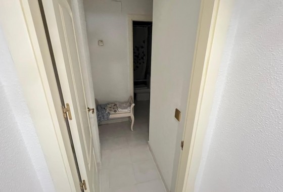 Resale - Apartment - Torrevieja - torrevieja