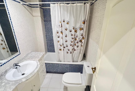 Resale - Apartment - Torrevieja - torrevieja