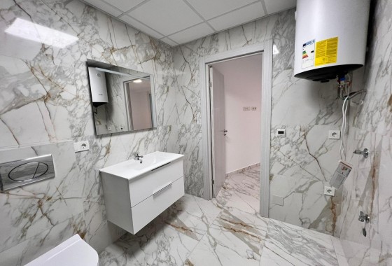 Segunda Mano - Apartamento - Torrevieja - Estacion de autobuses