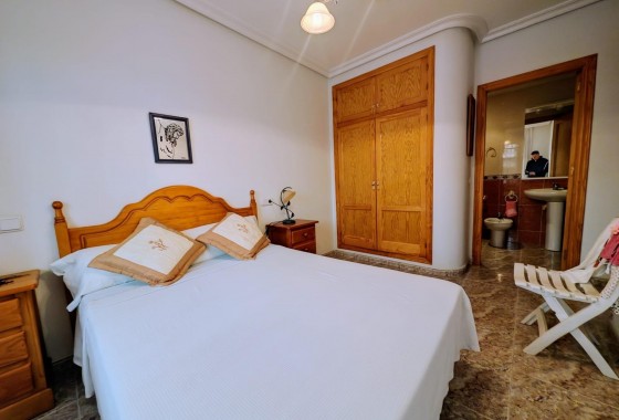 Segunda Mano - Apartamento - Torrevieja - Estacion de autobuses