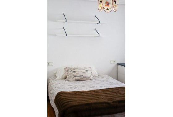 Segunda Mano - Apartamento - Torrevieja - Estacion de autobuses