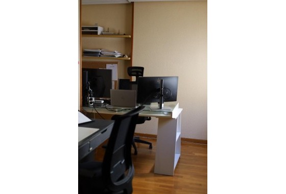 Segunda Mano - Apartamento - Torrevieja - Estacion de autobuses