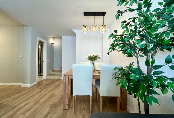 Revente - Maison de ville - Orihuela Costa - Urbanización Perla del Mar