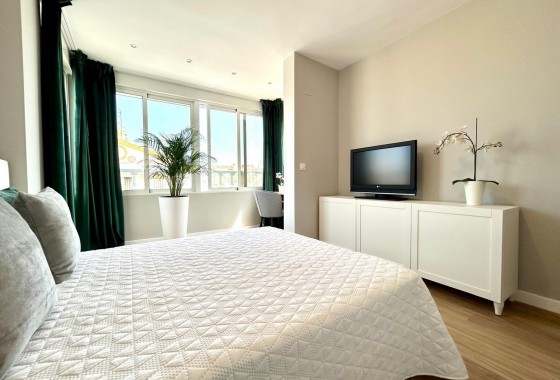 Revente - Maison de ville - Orihuela Costa - Urbanización Perla del Mar