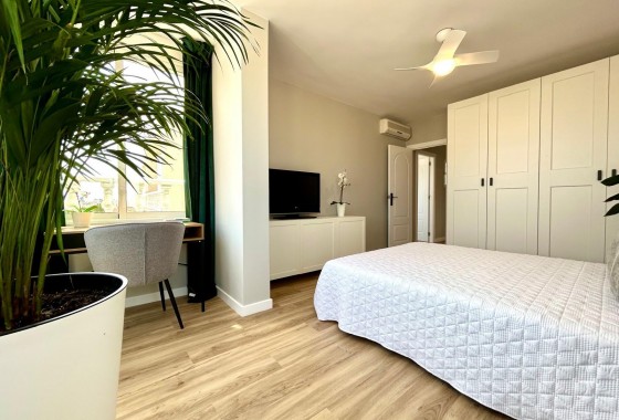 Revente - Maison de ville - Orihuela Costa - Urbanización Perla del Mar