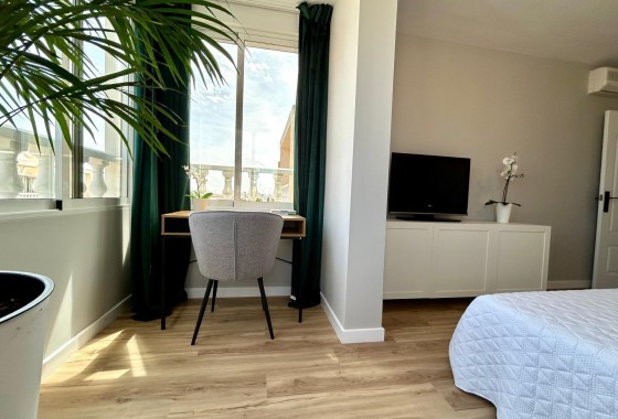 Revente - Maison de ville - Orihuela Costa - Urbanización Perla del Mar