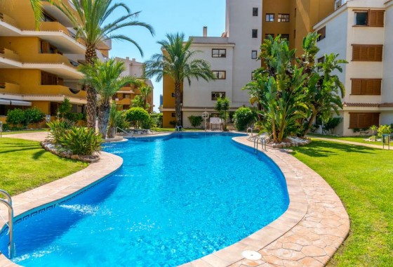 Resale - Apartment - Punta Prima