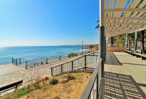 Resale - Apartment - Punta Prima