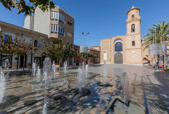 Obra nueva - Chalet - Pilar de la Horadada