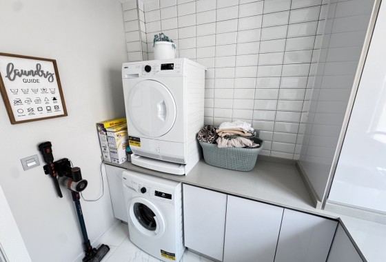 Resale - Detached Villa - Villamartin