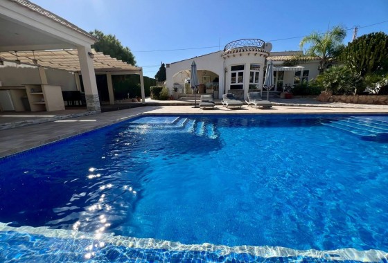 Revente - Villa - Torrevieja - Centro