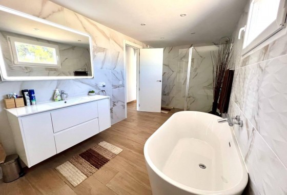 Revente - Villa - Torrevieja - Centro