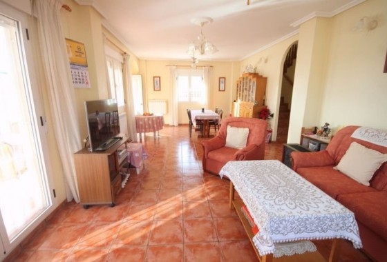 Revente - Villa - Torrevieja - Aguas nuevas 1