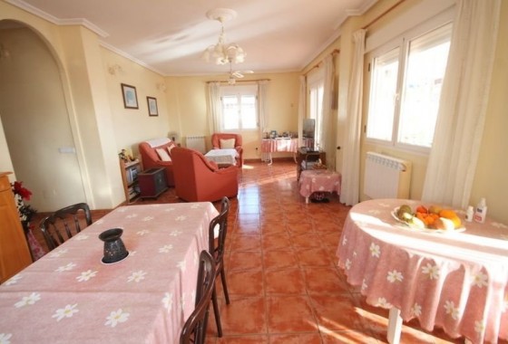 Revente - Villa - Torrevieja - Aguas nuevas 1