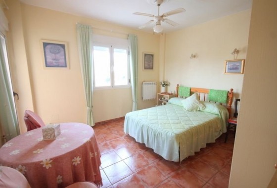 Revente - Villa - Torrevieja - Aguas nuevas 1