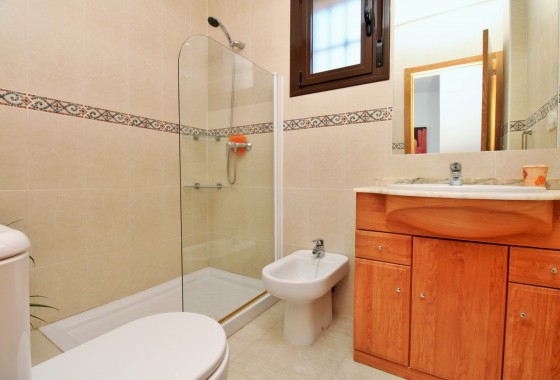 Segunda Mano - Chalet - Villamartin - PAU 8